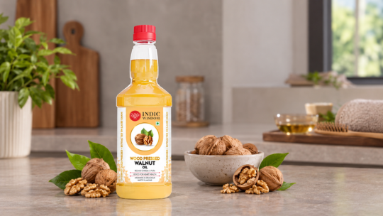 Image of Wood Pressed Walnut Oil: Benefits for Skin, Hair and Cooking
